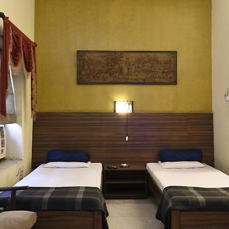 Hotel Esplanade Chambers Колката Екстер'єр фото