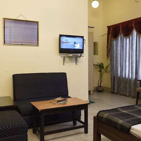 Hotel Esplanade Chambers Колката Екстер'єр фото